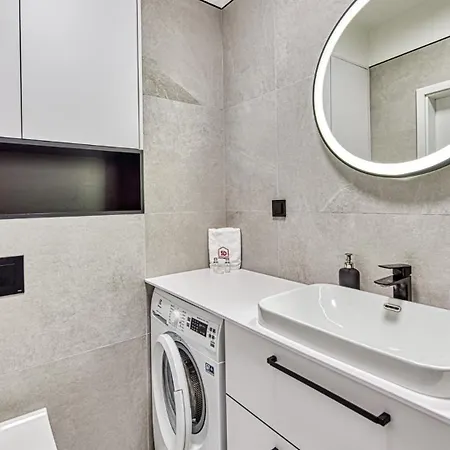 Apartmán 224 Z Basenem, Sauna, Jacuzzi W Cenie - 5d Niechorze